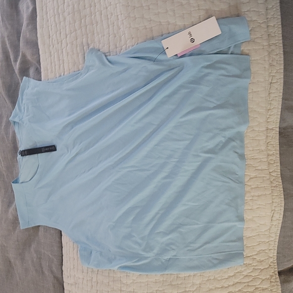 ***NWT Lululemon LAB Esker Tank *Mesh*** - Picture 4 of 5